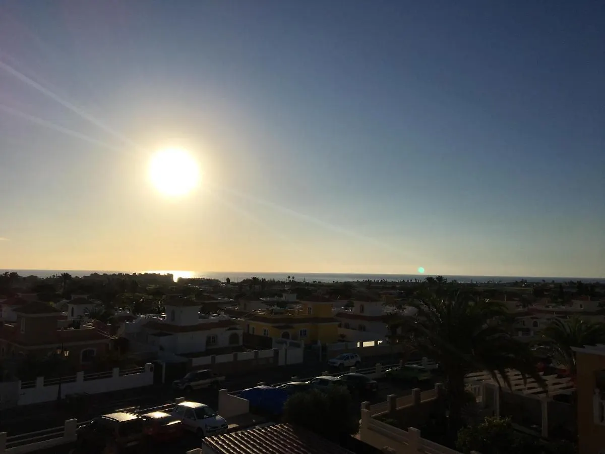 Aparthotel Las Rocas Golf And Sea Caleta De Fuste